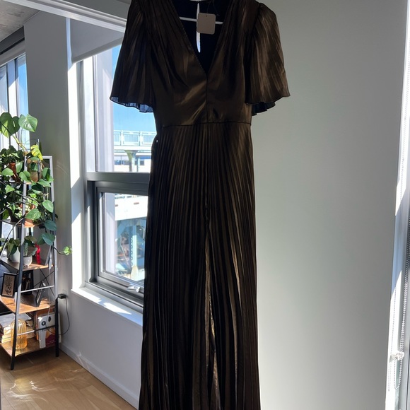 Vineet Bahl jumpsuit - Picture 2 of 5